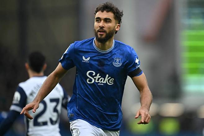 전반 13분 에버턴 도미닉 칼버트-르윈이 선제골을 터트렸다. <저작권자(c) 연합뉴스, 무단 전재-재배포, AI 학습 및 활용 금지>