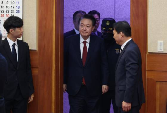 윤석열 대통령이 헌법재판소에 들어오고 있다. 중앙포토