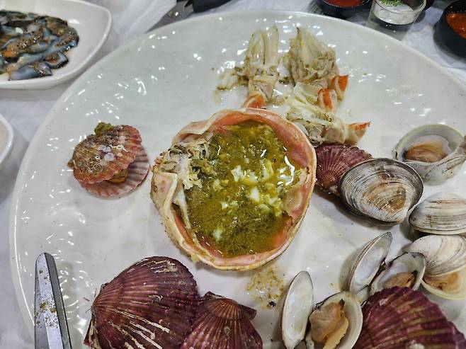 20250120_184513.jpg 와이프 생일 기념 대게랑 회 (노량진)