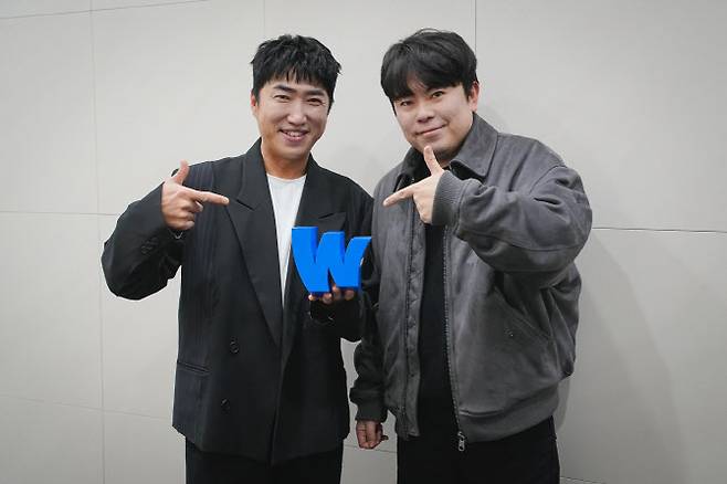 장동민(왼쪽) 현정완 PD(사진=웨이브)