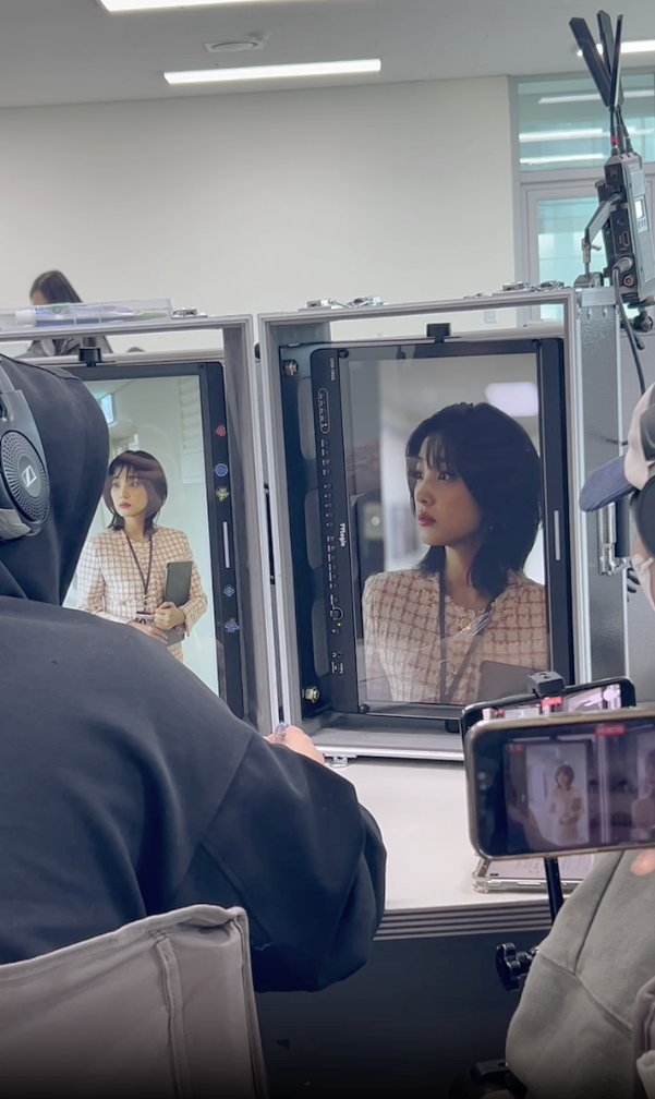 율희, ‘내 파트너는 악마’ 현장 사진 공개 (사진: 율희)