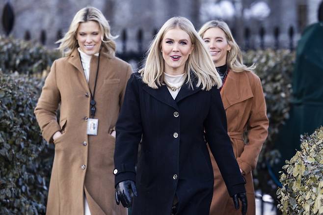 캐롤리나 레빗(가운데) 백악관 대변인. 사진=EPA 연합뉴스