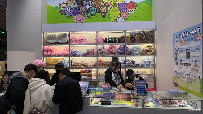 ▲ 라그나로크 IP의 귀여움을 한껏 살린 굿즈까지 다양하게 마련했다