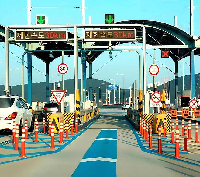 하이패스 차로 / 출처=한국도로공사