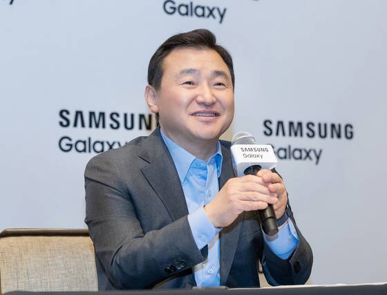 지난 22일(현지시간) 미국 새너제이에서 노태문 삼성전자 MX사업부장(사장)이 ‘갤럭시 언팩 2025’ 행사 직후 국내 기자간담회를 진행하고 있다. 사진 삼성전자