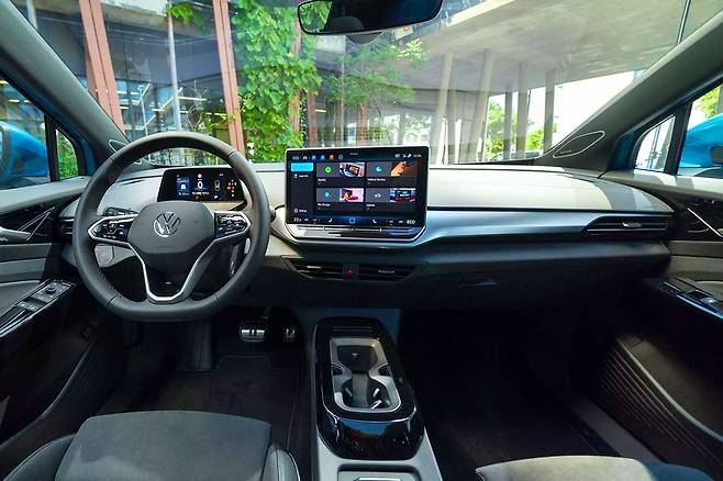 폭스바겐 ID 5 실내