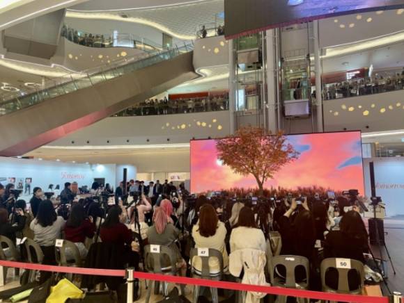 사진은 투모로우 바이 투게더 팝업. [사진=롯데백화점]