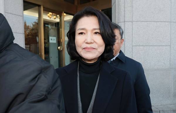 ▲23일 오전 탄핵소추안 기각으로 직무 복귀하게 된 이진숙 방통위원장. ⓒ연합뉴스