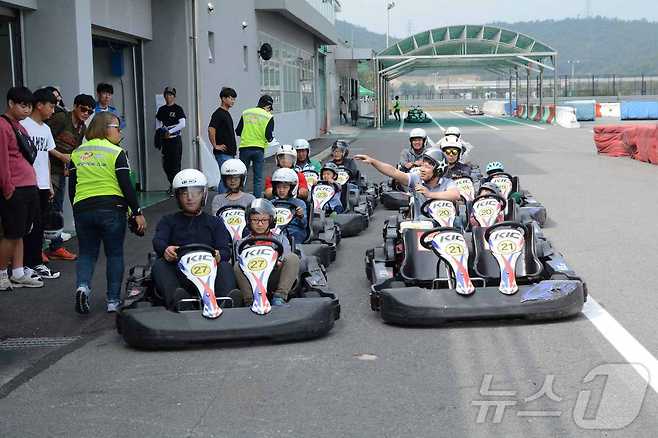 영암 국제자동차경주장 2인승 카트.(전남도 제공) 2025.1.24/뉴스1