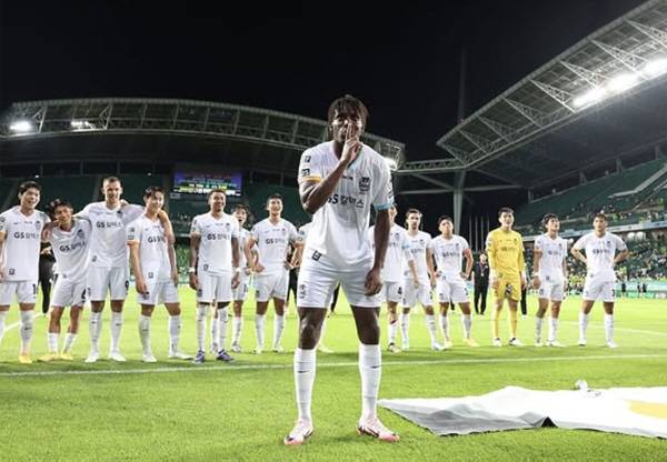 출처=호날두 타바레스 SNS