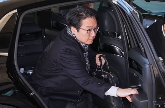 심우정 검찰총장이 26일 윤석열 대통령 내란죄 사건 처분을 놓고 전국 검사장 회의를 소집했다. 사진은 지난 24일 대검찰청 출근 모습. 뉴스1