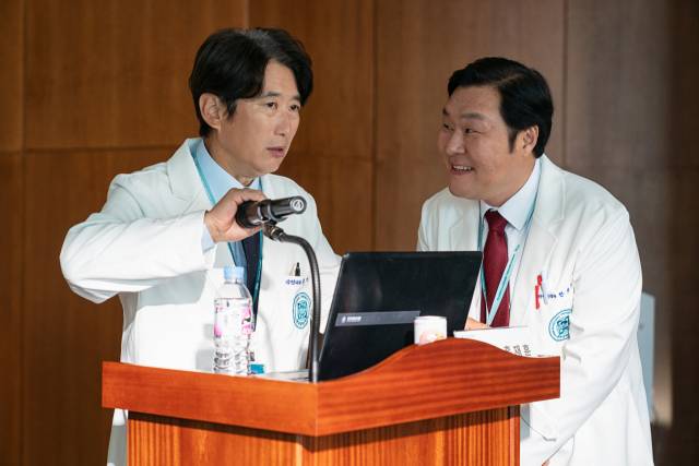 '중증외상센터'/넷플릭스