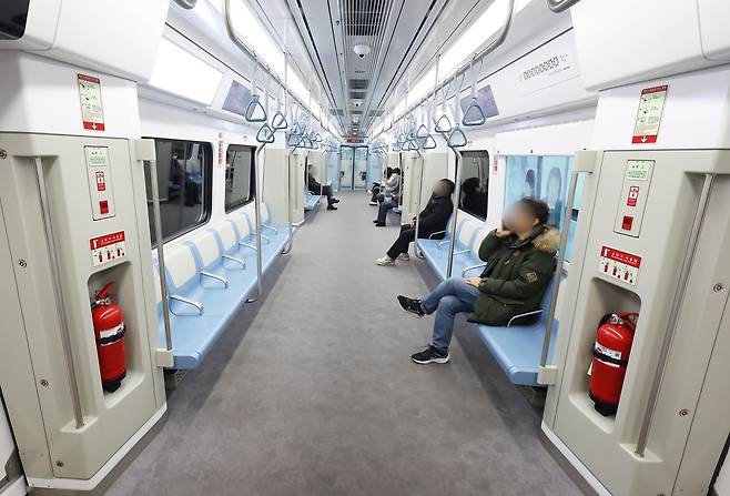 GTX-A노선 동탄∼수서 구간 이용 시민 [촬영 홍기원 기자]