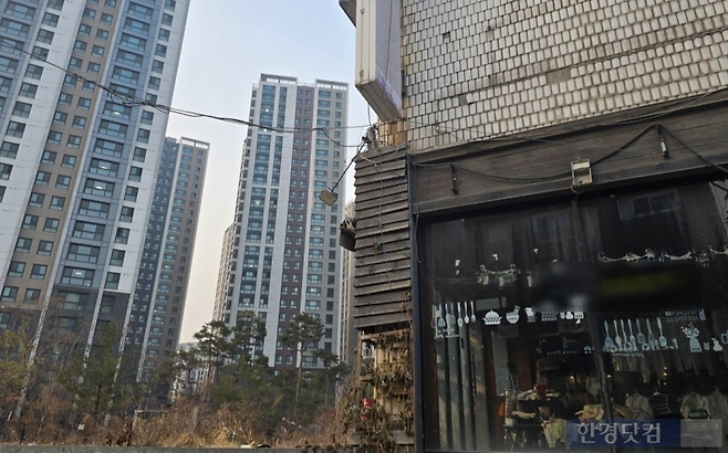 image.png "\'미운 오리새끼\'로 전락…" 요즘 아파트 \'애물단지\' 뭐길래 [돈앤톡]