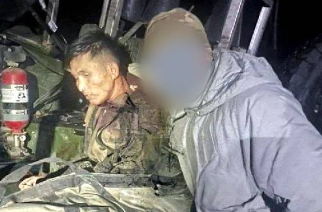 지난달 우크라이나의 군사 전문 매체 밀리타르니에 따르면 우크라이나 특수부대(SOF)는 러시아 쿠르스크에서 작전 수행 중 북한 병사를 포로로 잡았다. SOF는 북한 병사의 사진을 텔레그램을 통해 공개했다. /사진=뉴스1