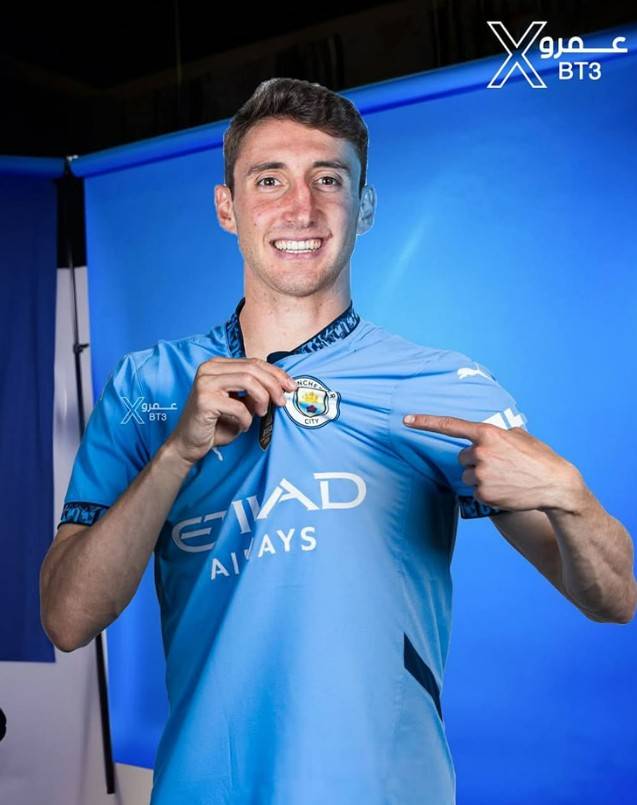 ▲ 맨시티 유니폼을 입은 캄비아소 합성 사진 ⓒX