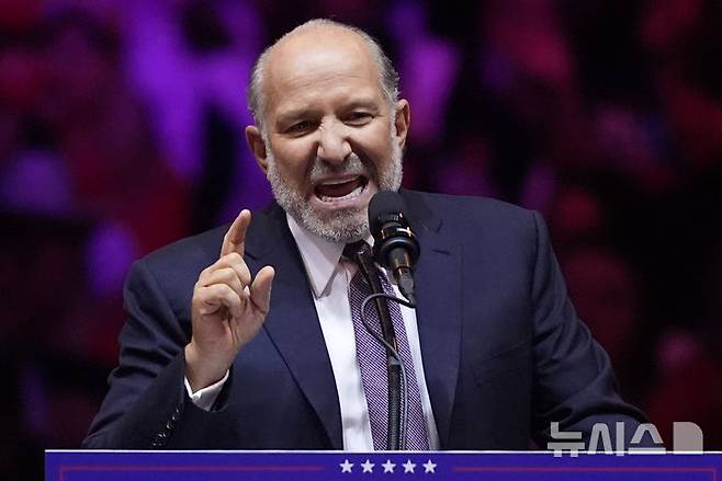 [뉴욕=AP/뉴시스] 하워드 러트닉 미국 상무장관 후보자. 2025.01.30