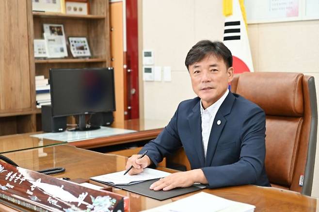 윤경희 청송군수.