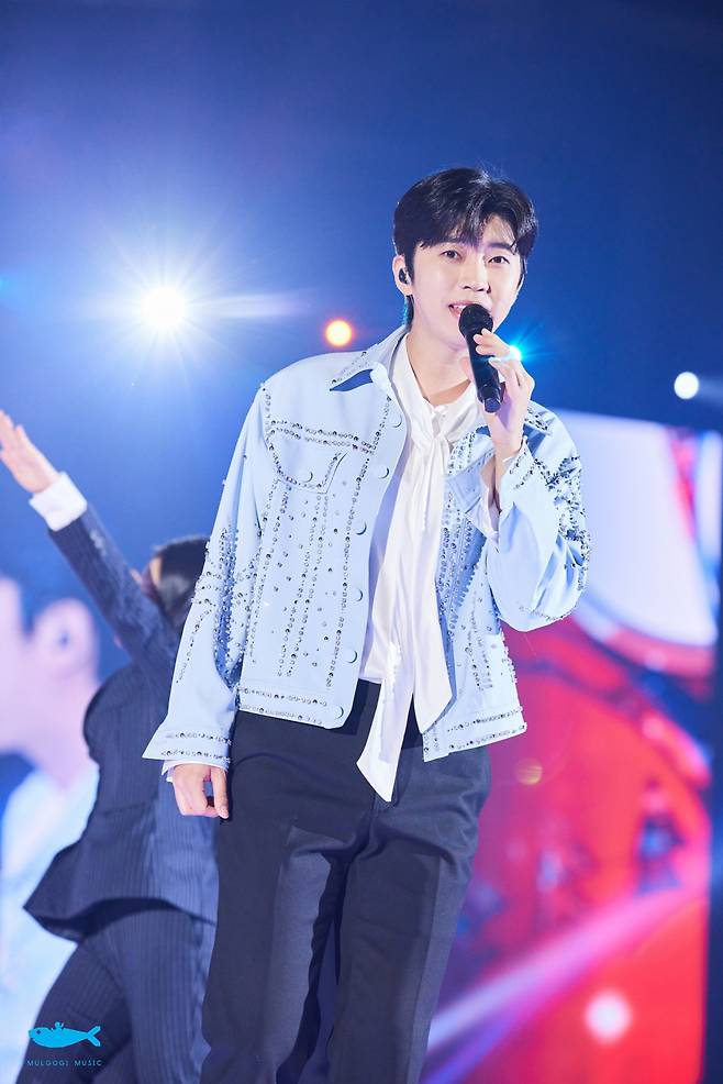 '매력 만점' 임영웅 '가지마' 89번째 천만뷰