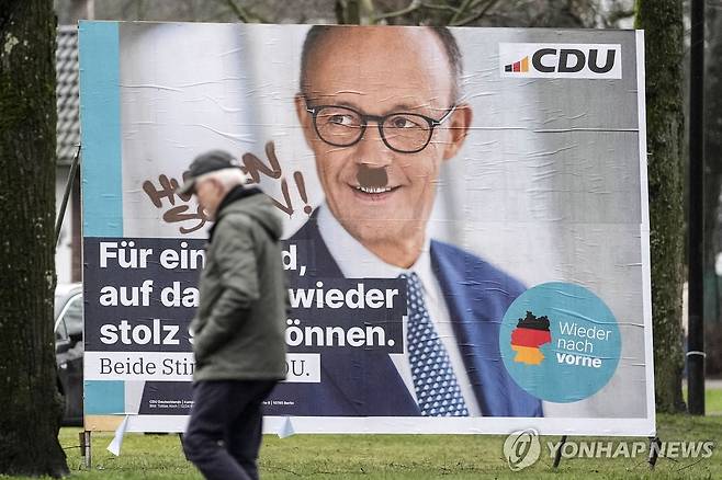 CDU 선거 포스터 [AP 연합뉴스 자료사진. 재판매 및 DB 금지]