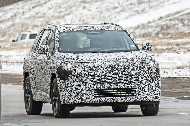 토요타 '라브4 풀체인지' 테스트카 (출처 : Carscoops)