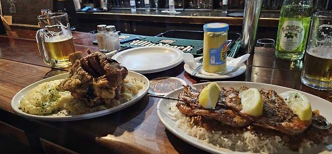 7fed8272b58b69f151ee8fe5468375730453e5f93ed8752651f9485ed088866f