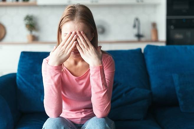 최근 한 달 새 항공기 사고가 연달아 발생하면서 시민들 사이에서 비행기 예약을 취소하거나 해외여행을 미루는 등 비행기 기피 현상이 이어지고 있다. 게티이미지뱅크