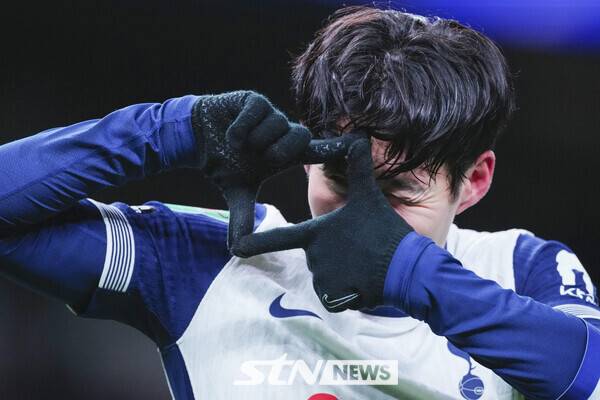 토트넘 홋스퍼 캡틴 손흥민.&nbsp;사진┃뉴시스/AP