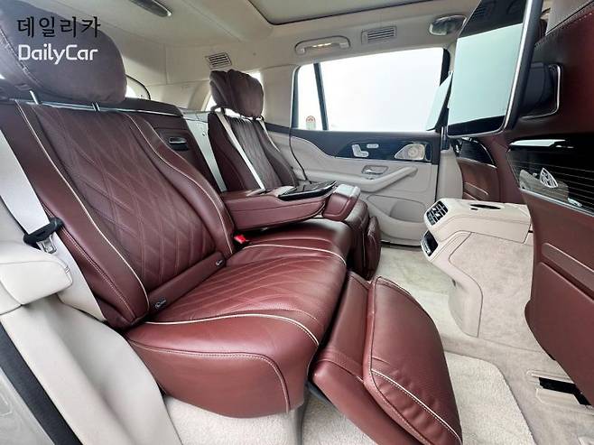 메르세데스-마이바흐 GLS 600 4MATIC 마누팍투어