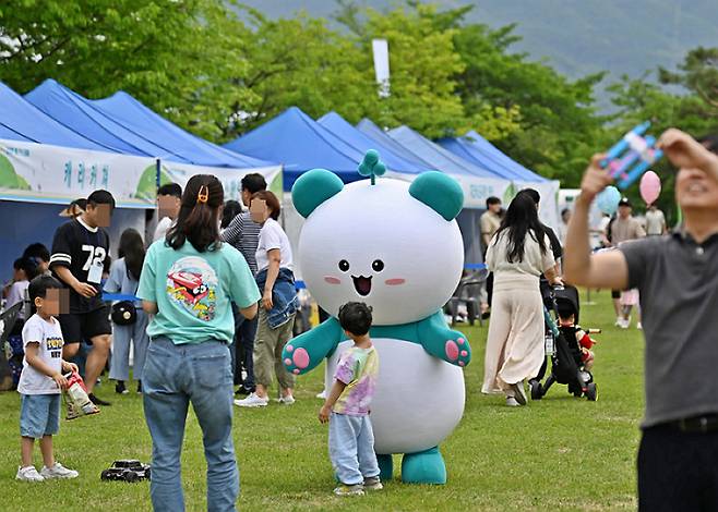 상상인그룹 자체 캐릭터 '곰지락'/사진제공=상상인그룹