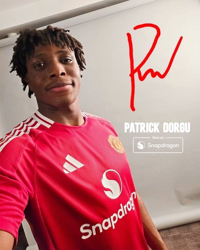맨체스터 유나이티드가 패트릭 도르구를 영입했다./맨체스터 유나이티드