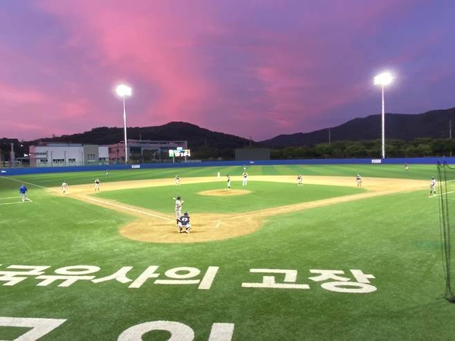 군위야구장. 사진 | 야구육성사관학교