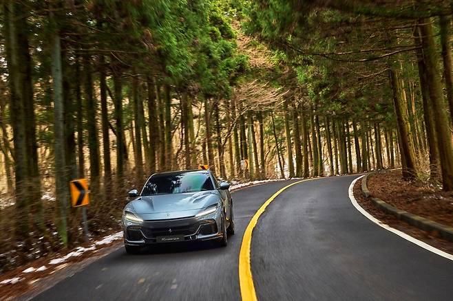 페라리 '푸로산게'