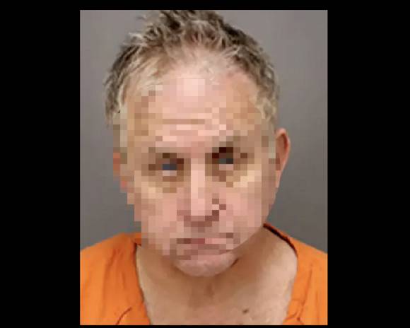 미국의 한 아들이 자신의 아버지 휴대전화에서 1000개가 넘는 아동 포르노를 발견하고 경찰에 신고했다. 사진은 아동 포르노 소지 혐의로 붙잡힌 진 폴린. [사진=Kenneth City Police Dept]