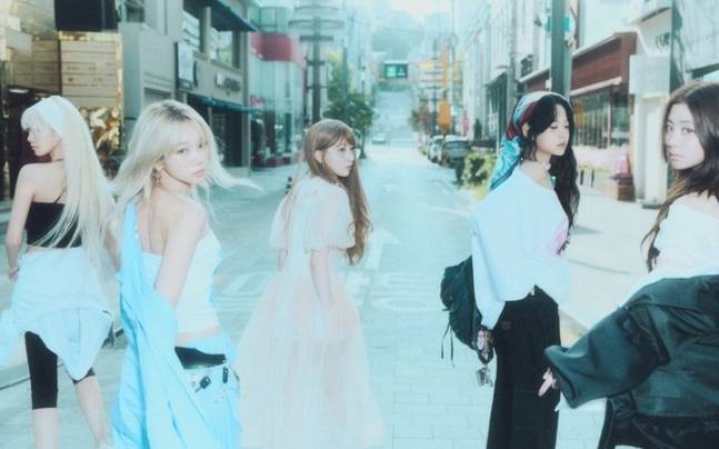 Le Sserafim (Source Music)