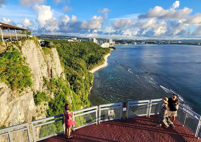 괌 북서부 사랑의 절벽