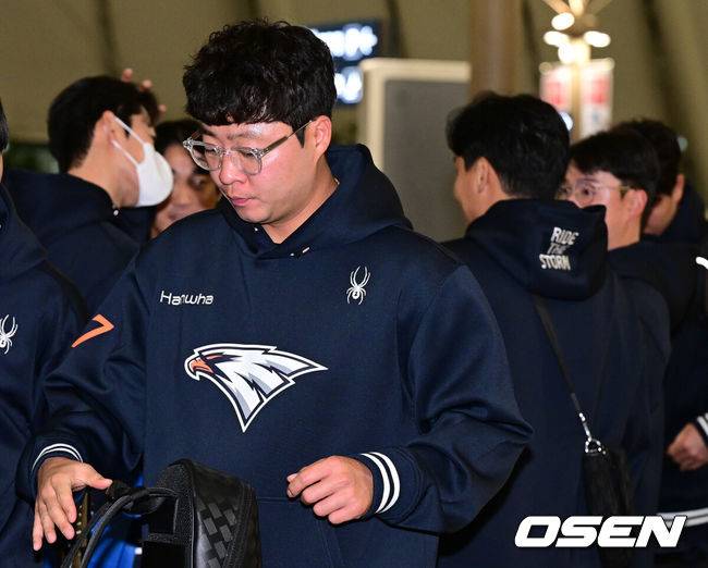 [OSEN=최규한 기자] 한화 김범수가 호주 스프링캠프 출국을 준비하고 있다. 2025.01.22 / dreamer@osen.co.kr