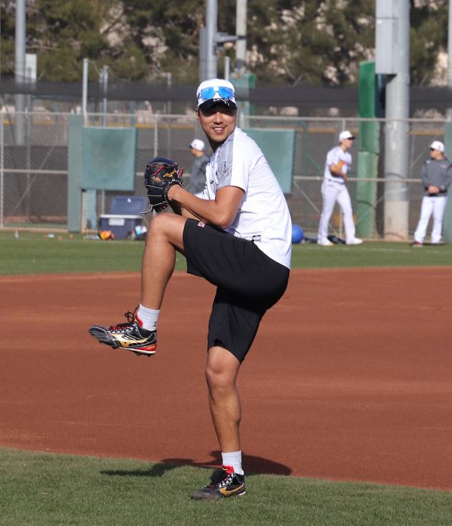 LG 정우영이 미국 애리조나 스프링캠프에서 훈련하고 있다. LG 트윈스 제공