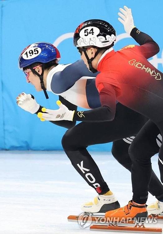 베이징 동계올림픽 당시 박장혁(왼쪽)·런쯔웨이. ⓒ연합뉴스