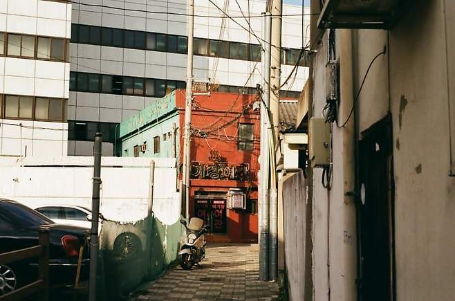 7bea8070b5826bf52095e69236ef203e1dea490153bc183d03