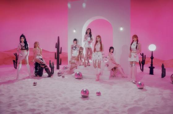Girl group UNIS [F&F ENTERTAINMENT]