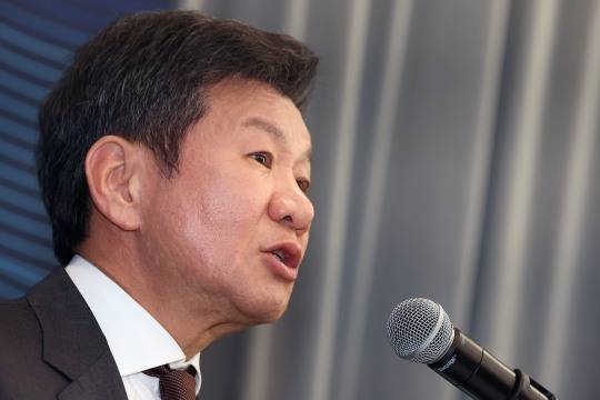 답변하는 정몽규 축협회장. 사진[연합뉴스]