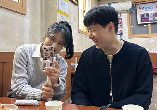 장기기증자 조석원(오른쪽) 씨와 누나 조은빈(왼쪽) 씨.[한국장기조직기증원 제공]