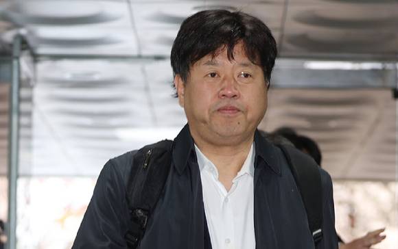 김용 전 민주연구원 부원장이 지난해 11월 28일 오전 서울 서초구 서울고등법원에서 열린 '불법 대선자금 수수' 관련 2심 결심 공판에 출석하고 있다. [사진=연합뉴스]