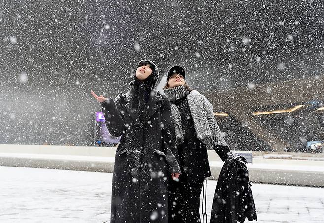 서울패션위크 제공
