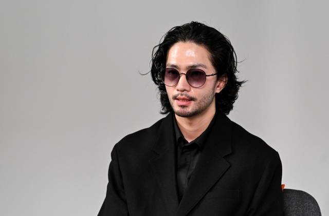 유튜버 유튜브읽어주는남자가 지난달 22일 서울 여의도 국민일보 스튜디오에서 최근 신앙이 생기게 된 계기에 대해 말하고 있다. 신석현 포토그래퍼