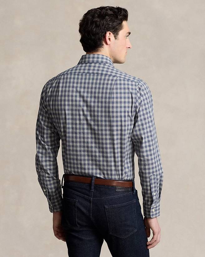 cc.jpg 클래식 끝판왕이지만 소화하기 어렵다는 남자 패션.jpg