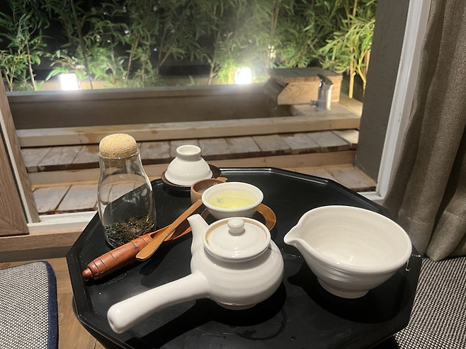 녹차 다도세트 / 사진= 문서연 여행+ 기자