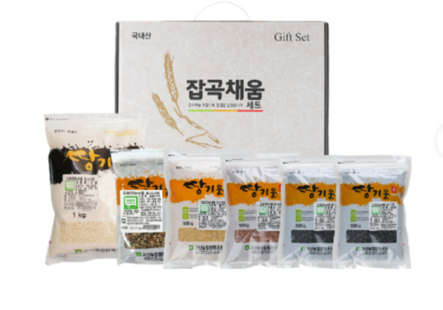 전북 완주 고산농협에서 내놓은 ‘2024 친환경 땅기운 대보름세트’. 찹쌀(1㎏)과 오색미·기장·차수수·서리태·약콩(각 500ｇ)으로 구성돼 있다. 농협몰 캡처
