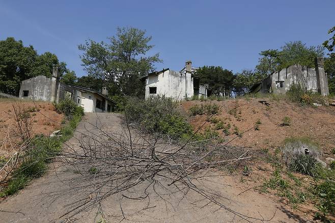 폐광된 삼보광산의 옛 사택.&nbsp;화성시 제공